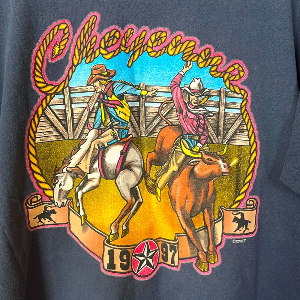 Vintage 1997 Cheyenne Rodeo t-shirt